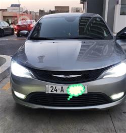 Chrysler 200